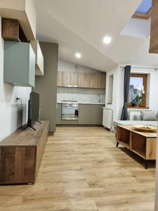 Cozy Apartment Near City Center Bucharest Luaran gambar