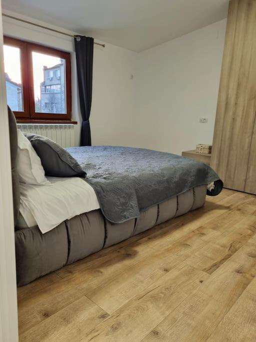 Cozy Apartment Near City Center Bucharest Luaran gambar