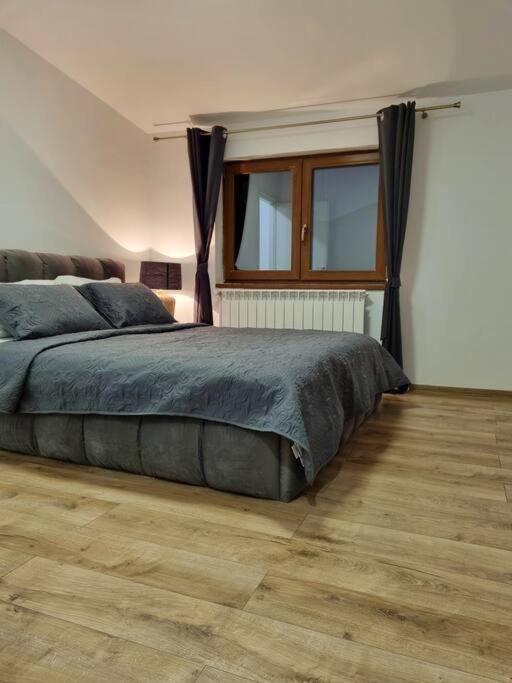 Cozy Apartment Near City Center Bucharest Luaran gambar